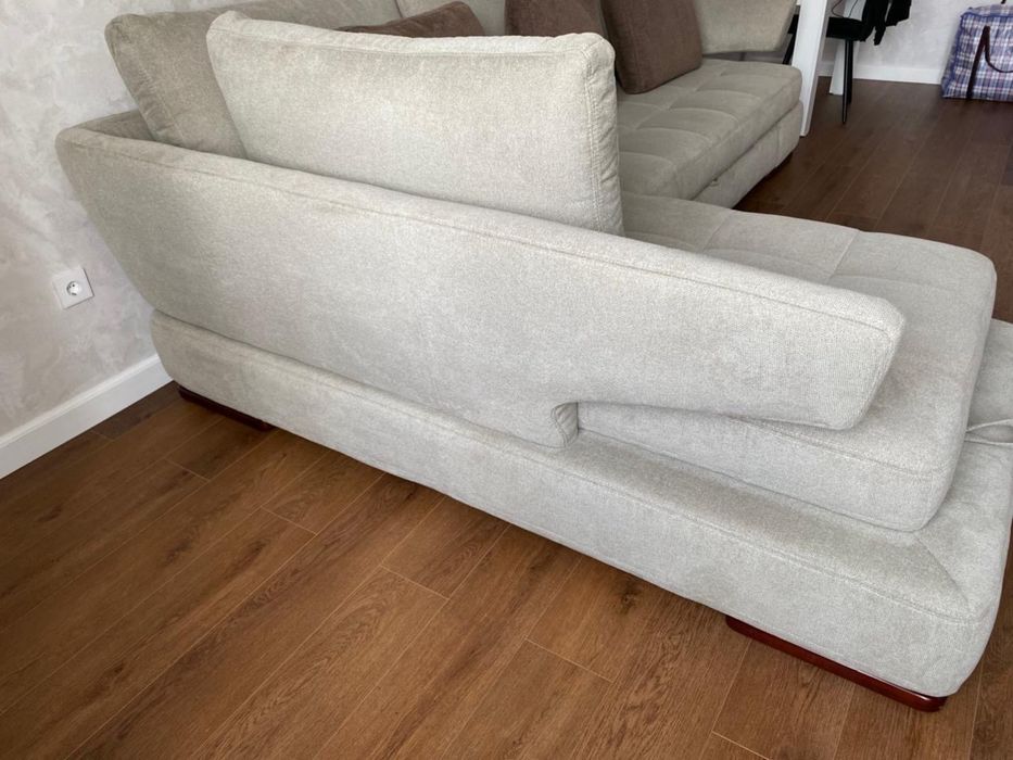 Продам диван Ариба