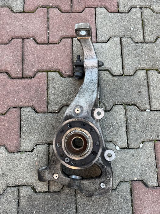 Fuzeta stanga Mercedes AMG ( C43 ; E53 ; CLS53 ) A2053709