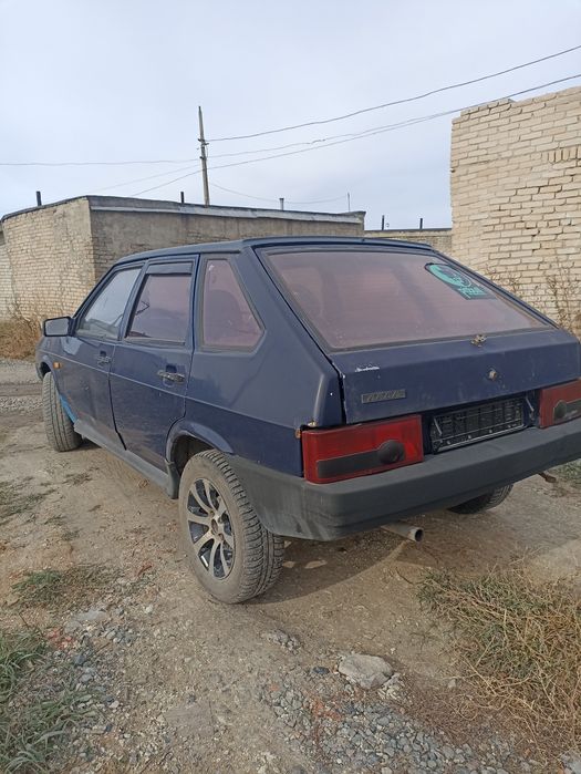Продам ваз 2109 .