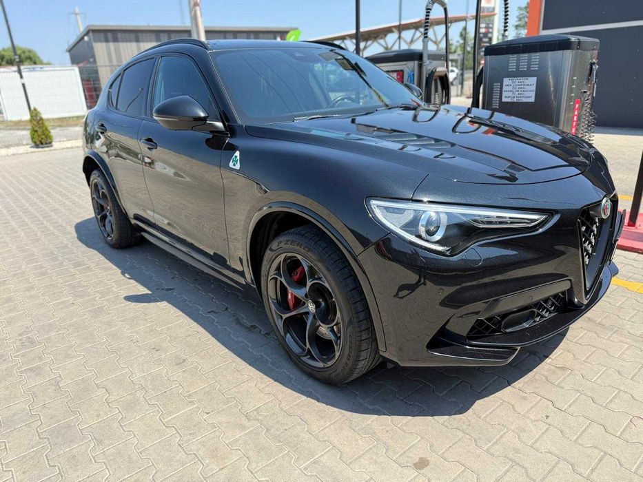 Alfa Romeo Quadrifoglio 2022 - Garantie Auto Italia! 41.000 Euro +TVA