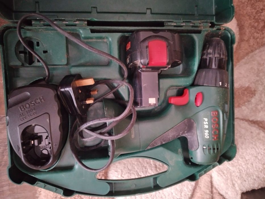 Винтоверт  Bosch 9,6 v