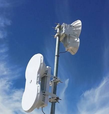 Ubiquiti airFiber 5GHz Point-to-Point 1+Gbps Radio