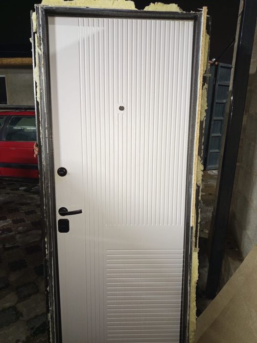 Двери   25000 тг