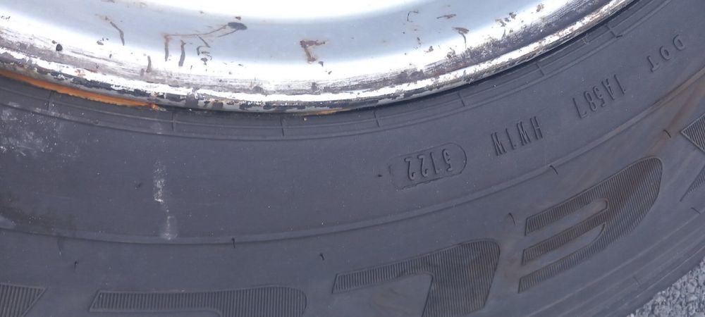 Гуми за камион 295/80/22.5 80%