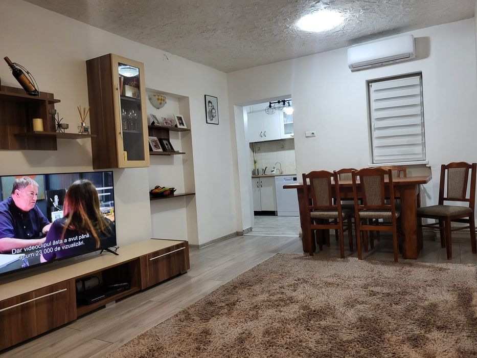 Vand Apartament 3 cam