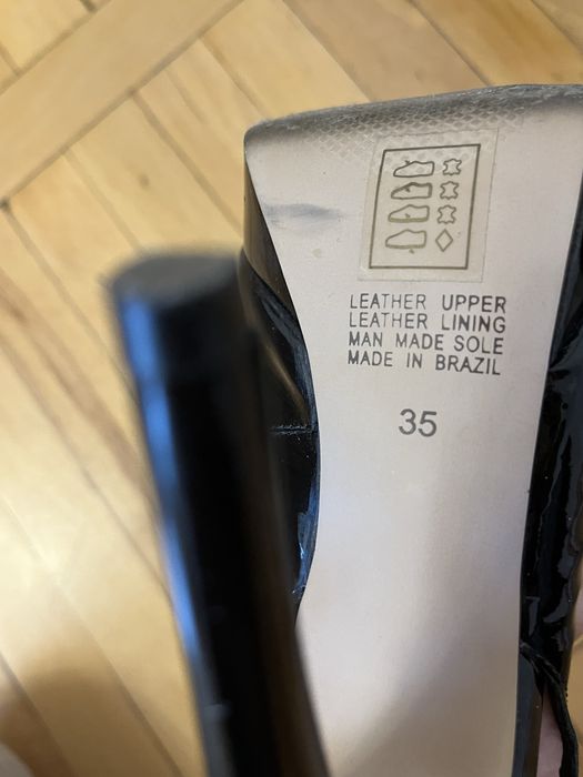 Изящные босоножки