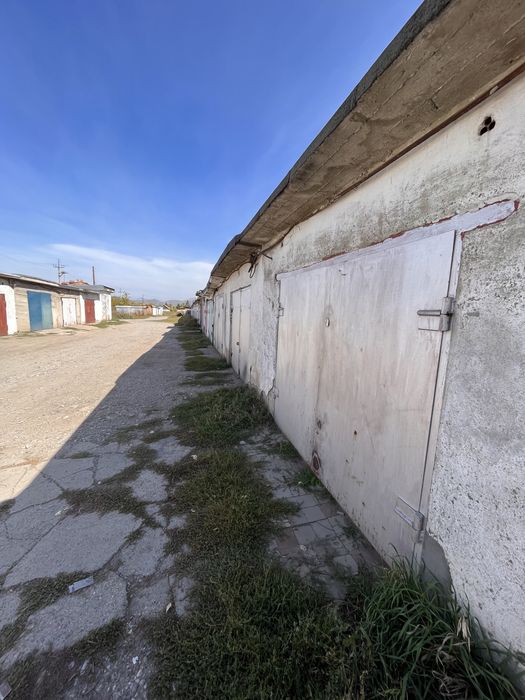 Гараж по удице Рудной.