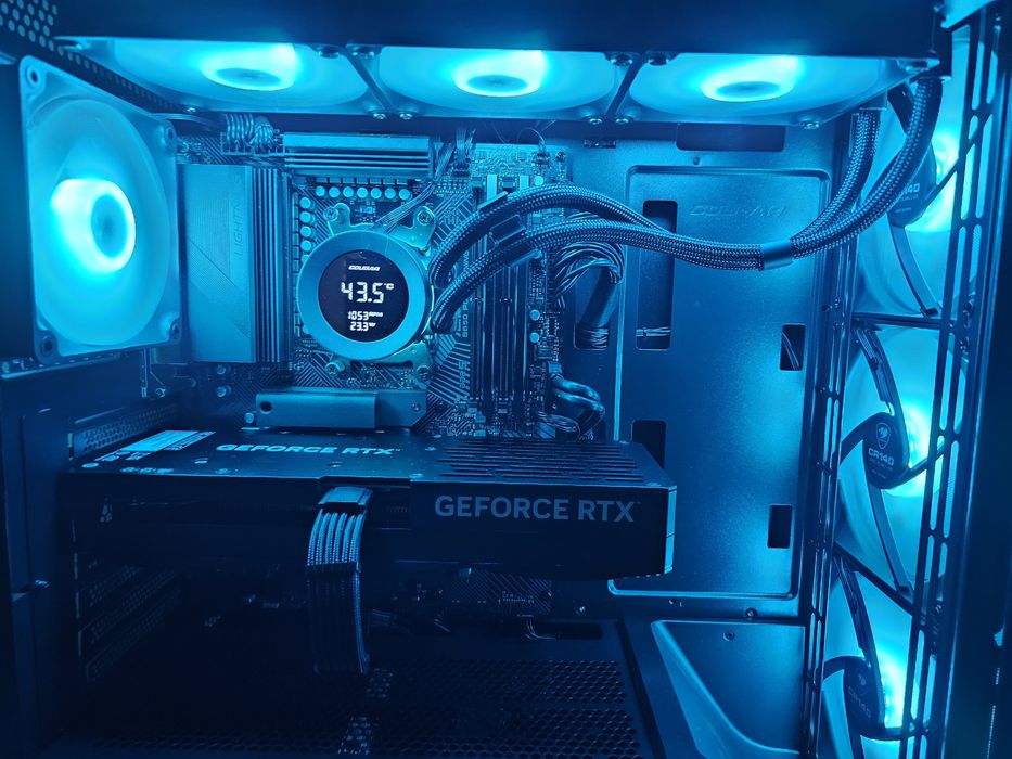 High-End Gaming PC / Ryzen 7 7800X3D / RTX 4080 SUPER 16GB / 32GB DDR5 / CableMod / 360mm AIO