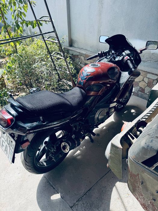 Продается мотоцикл Kawasaki zzr 600