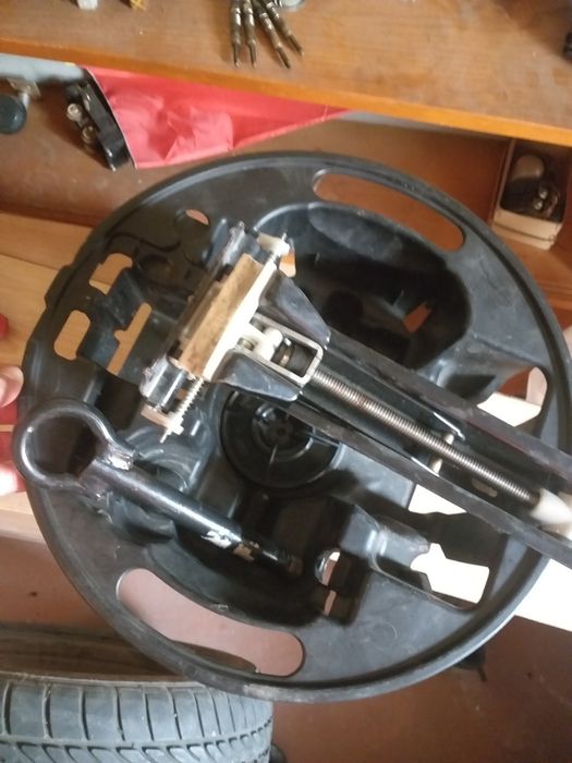 РеноЛагуна2,Renault Laguna 2, 2005г 1.9dci на части,стартер,дюзи