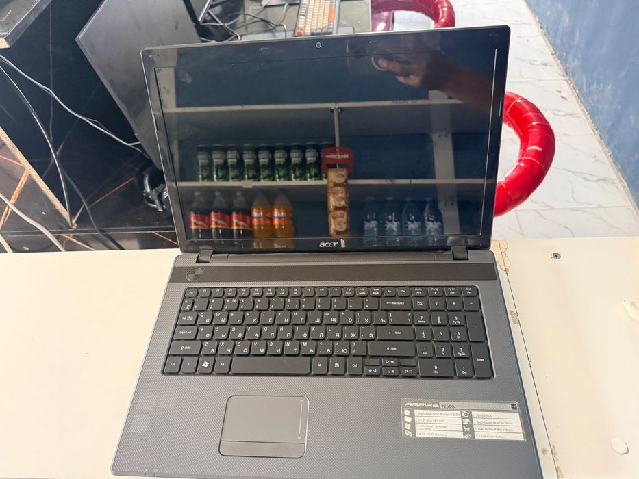 Noutbuk ACER Aspire 7250g