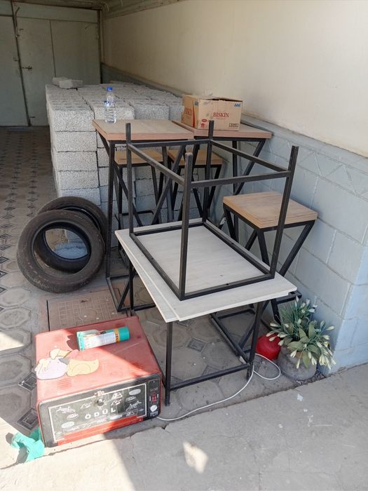 Stol stula har hil 15 tacha bor