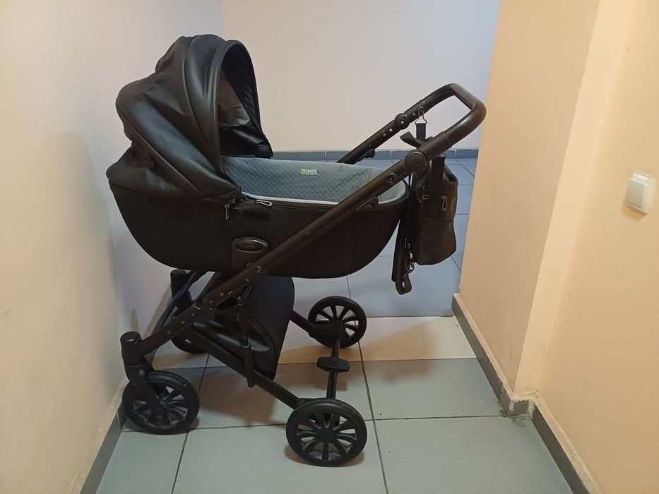 Продам коляску 2 в 1 Anex e/type