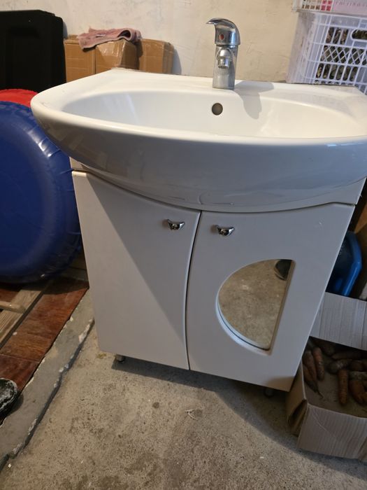 Тумба с раковиной