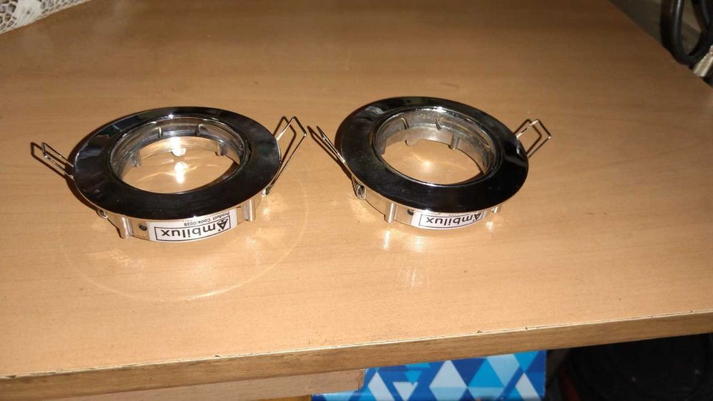 6 LED лунички Philips на  12волта с трафове и рингове комплект