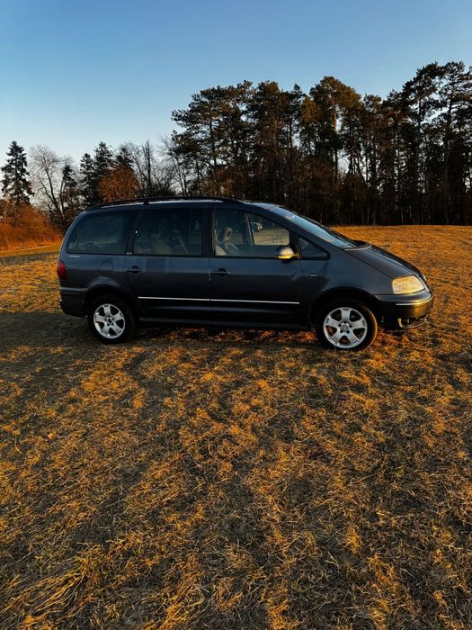 Vând VW Sharan 2005