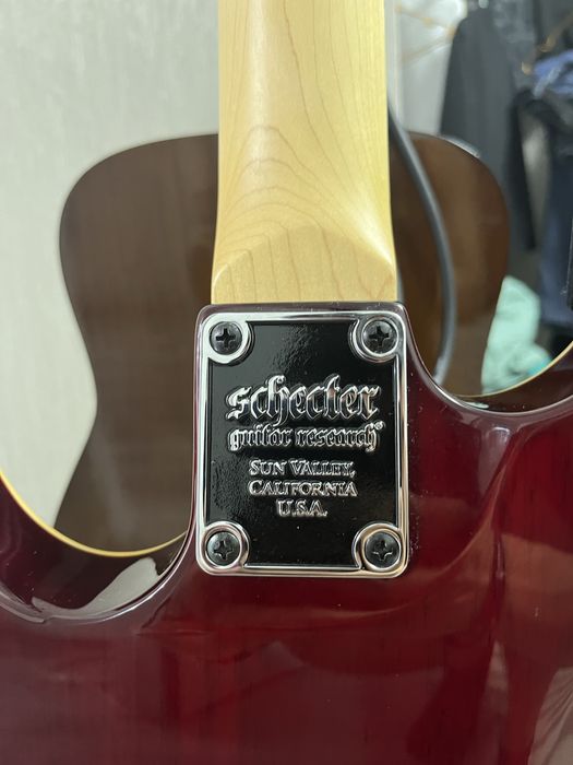 Продам Гитару shecter