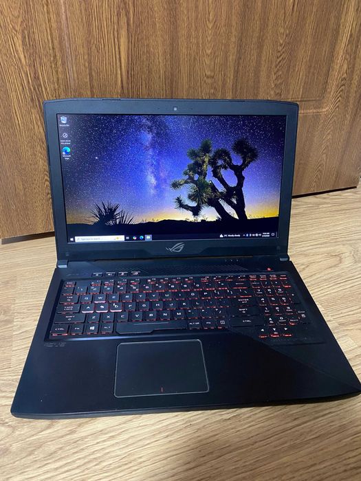 Laptop Gaming Asus Rog cu GTX 1050 si i7-7th