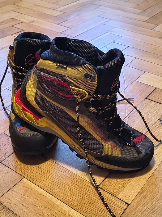 Bocanci La Sportiva Trango Tech GTX mărimea 42