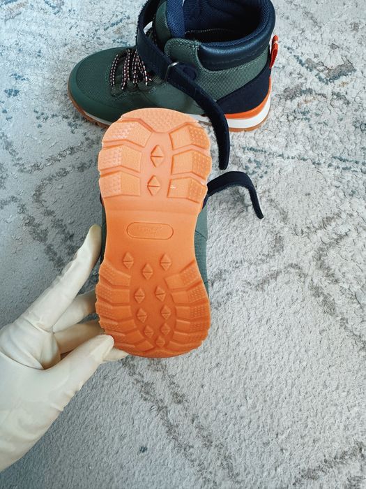 Очень класнные ботинки