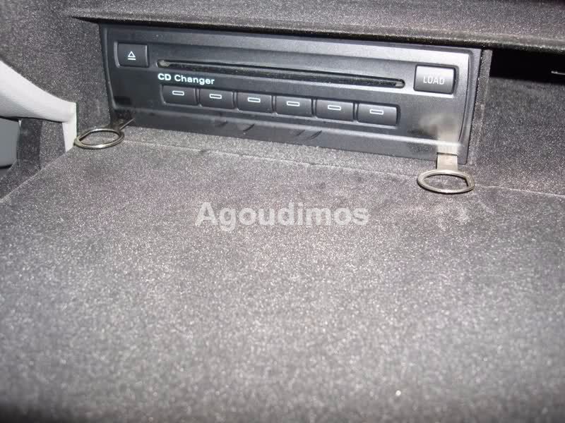 4бр. пластини(скоби) за демонтаж на авто радио(CD) за VW, AUDI, SKODA