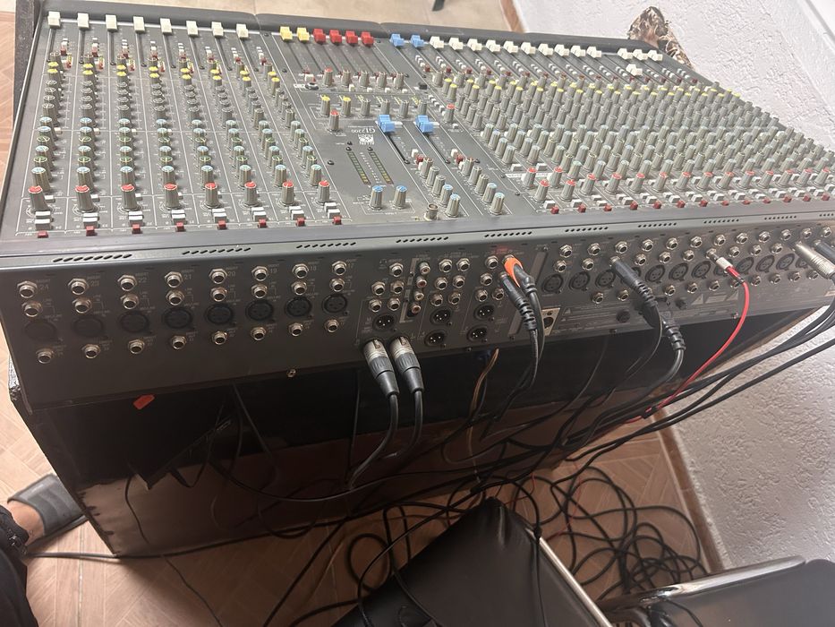 Пулт с много канали allen&heath