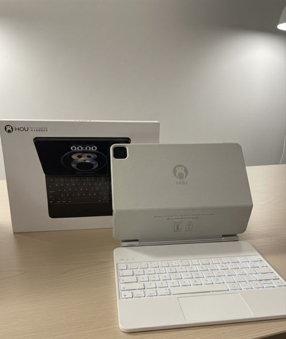Магнитна Клавиатура HOU за iPad Pro 13 (M4) / Air 13 (M2)