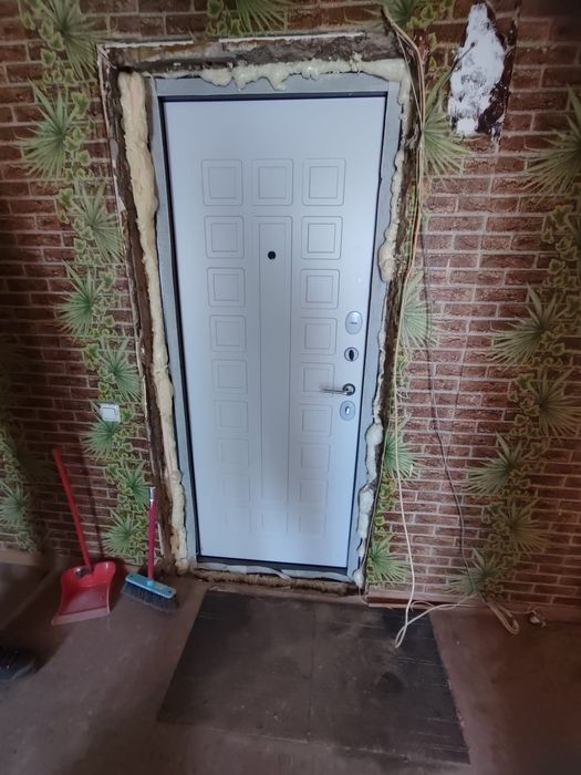 Продам 2 комн квар. 6-41, 1 этаж.