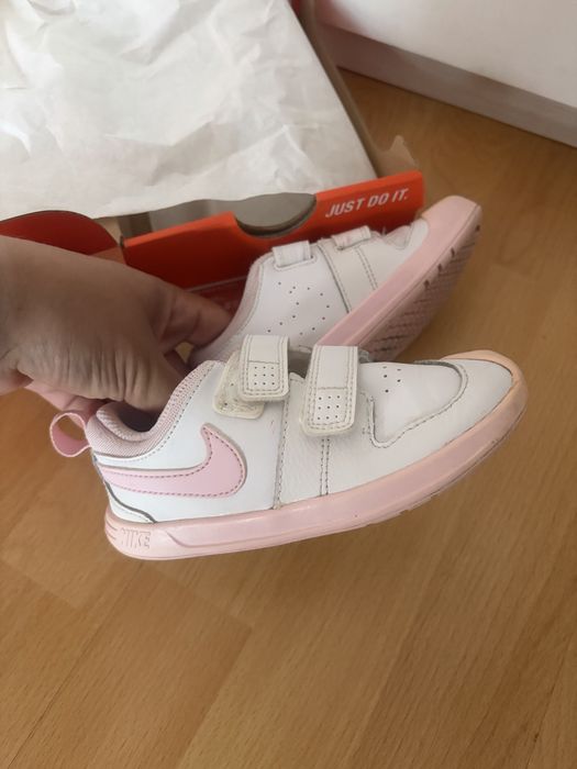 Маратонки Nike за момиче