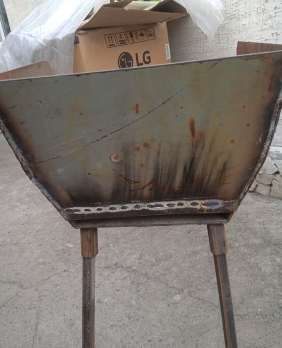 Мангал со сьемными ножками