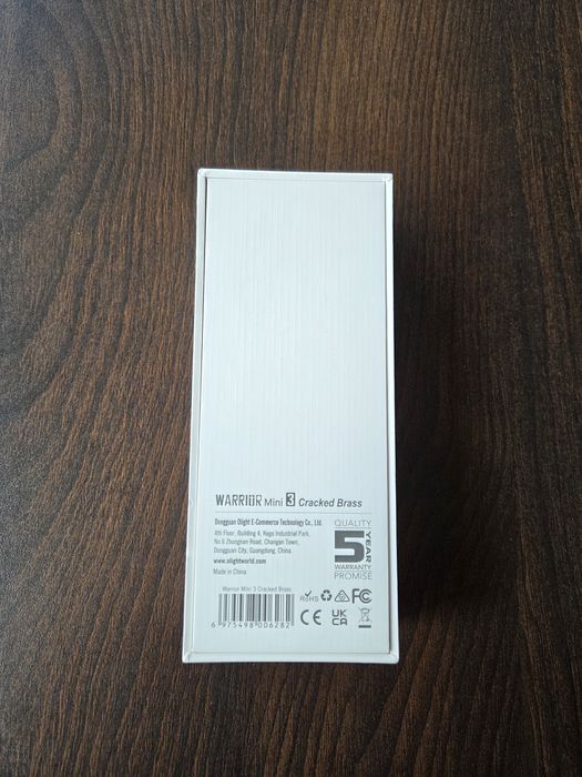 Фенер  Olight Waririor