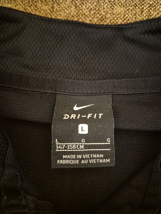 Спортен екип nike 147-158 см