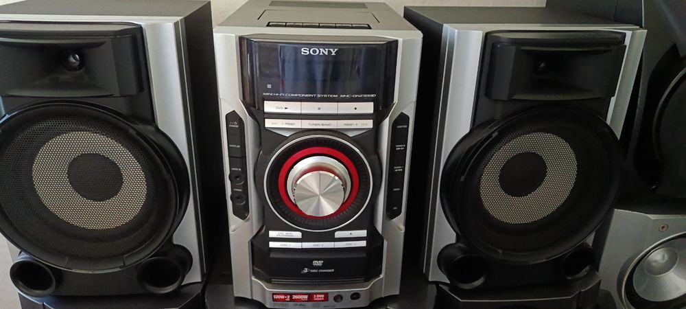 Музыкальный центр SONY