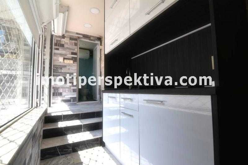 Продава се Офис в Пловдив, Център - 32 кв.м за 1957 €/кв.м - Снимка #10