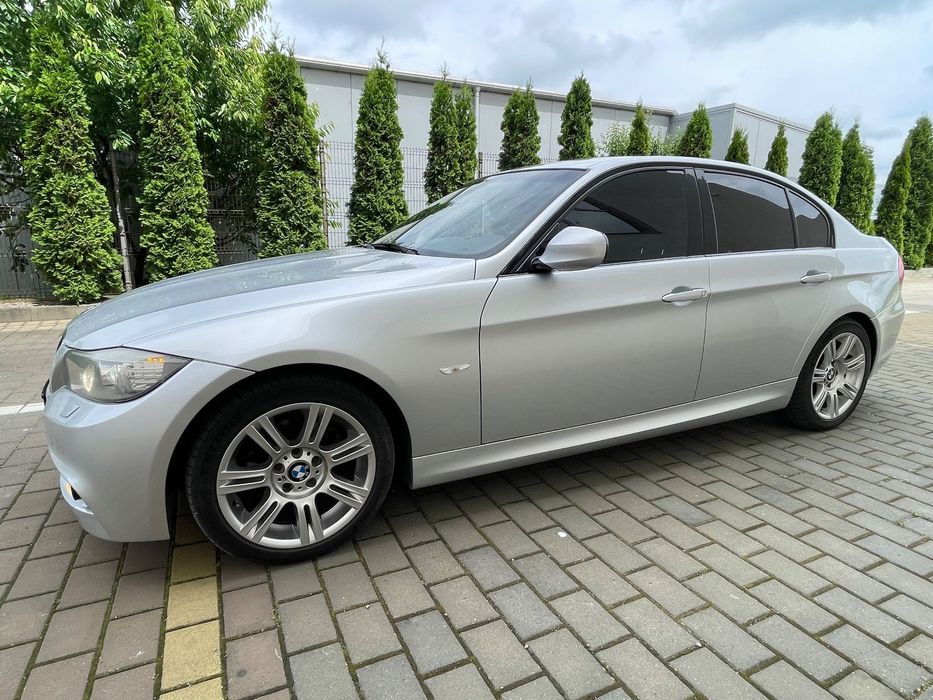 BMW Seria 3 Primul proprietar in Romania, impecabila, istoric km in reteaua BMW