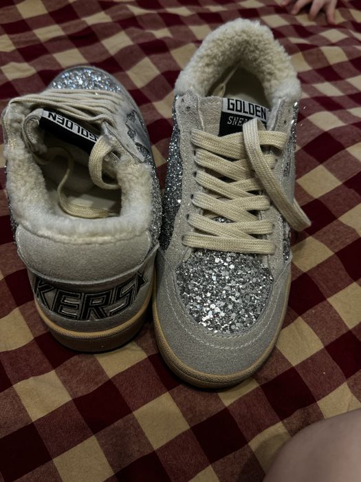 Продам кроссовки Golden goose новые