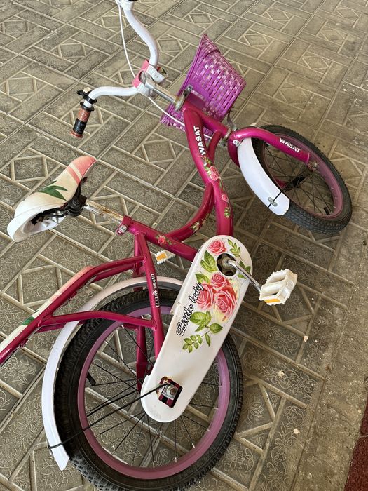 Velik velosiped velasiped