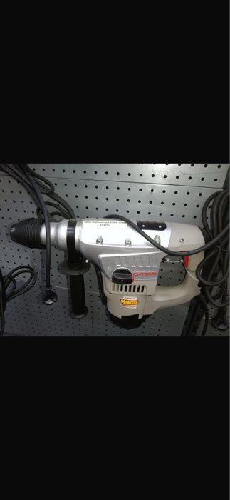 Перфоратор и пчелка