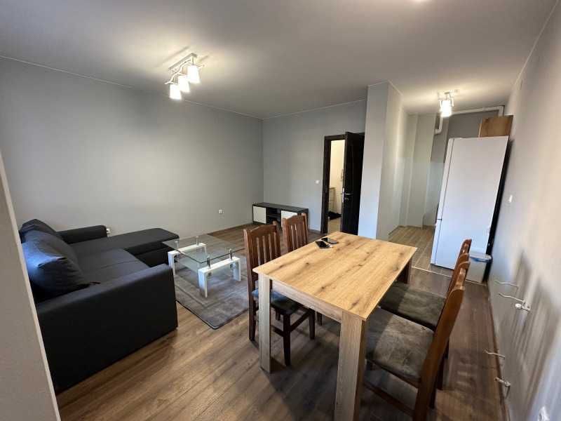 Дава се под наем Двустаен апартамент в София, Карпузица - 60 кв.м за 561 € - Снимка #1