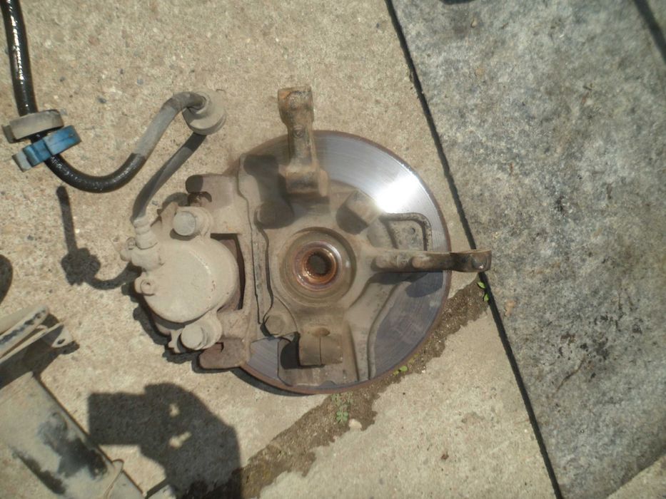 Предни шенкели за Фиат Брава 1.6 16 в 103 к.с.