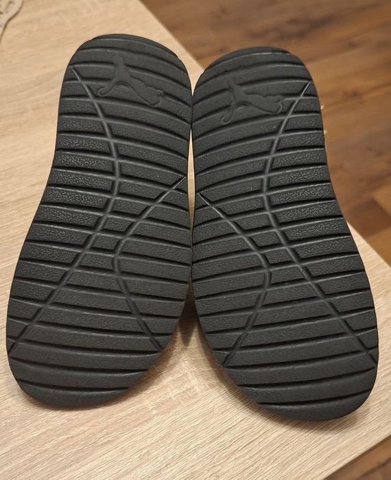 Puma Sandale, marime 27 (16,5 cm),  cu închidere velcro Divecat V2 Injex, Negru/Galben