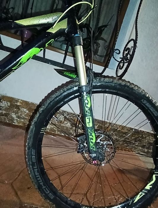 Vand bicicleta cube stereo