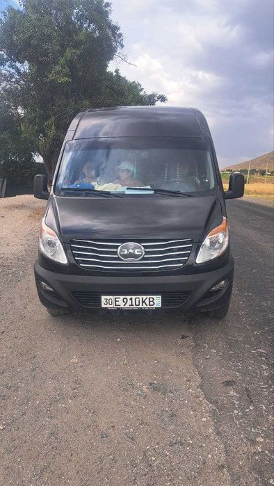 Заказ микроавтобусов. Пассажирские перевозки. Транспортные услуги.