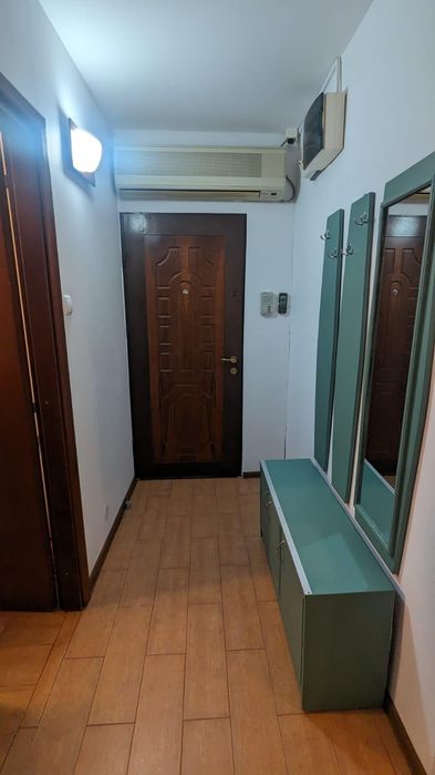 Apartament 3 camere modern, lângă Spitalul Județean, cu parcare