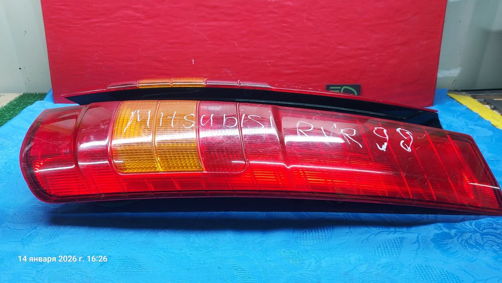 Фонарь задний на Мицубиси RVR Спейс Руннер