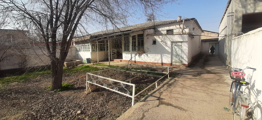 Зиёвуддин марказида Уй сотилади