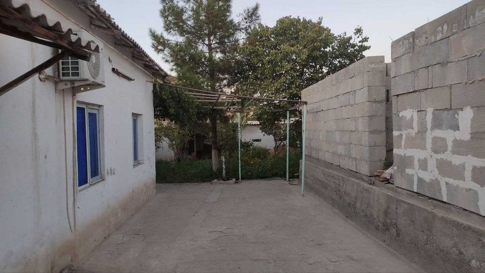 Ховли сотилади. Шахарга якин