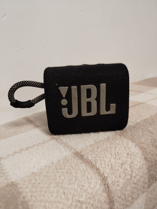 Când boxa JBL go 3