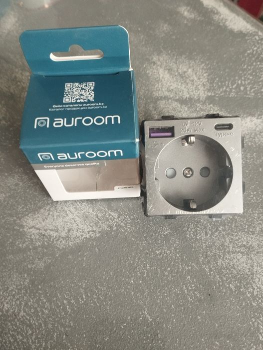 Продам розетки  auroom