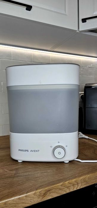 Philips Avent електрически парен стерилизатор – напълно функционален